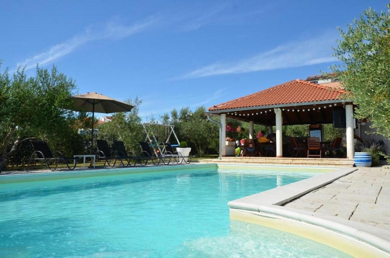 Family Friendly Apartments With A Swimming Pool Povljana, Pag - 244 Exteriér fotografie
