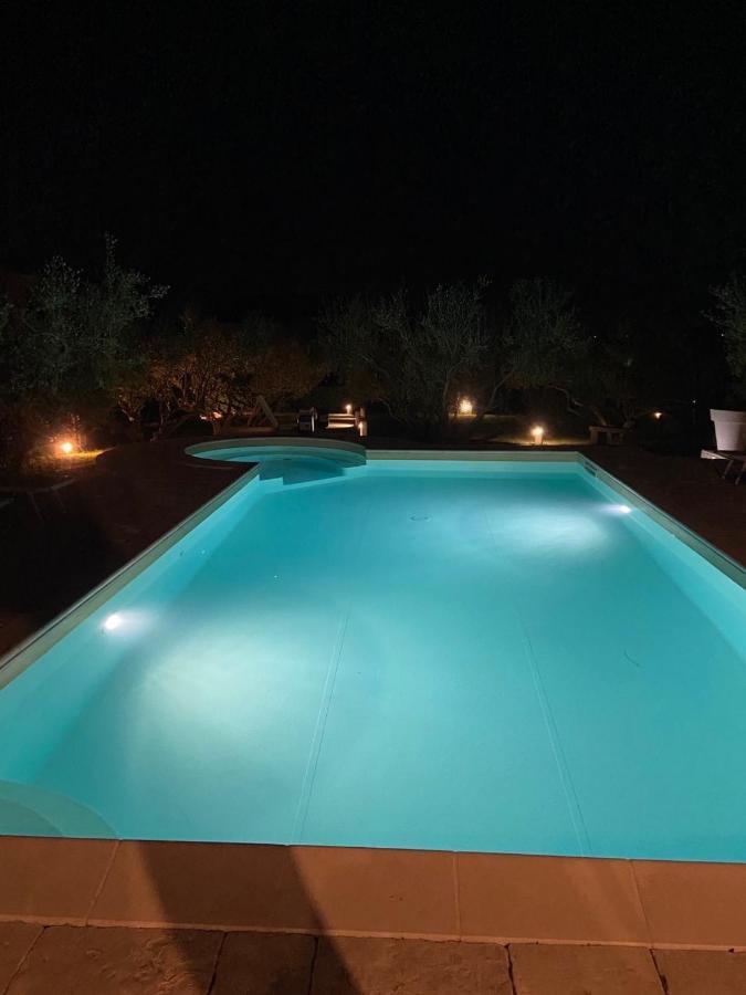 Family Friendly Apartments With A Swimming Pool Povljana, Pag - 244 Exteriér fotografie